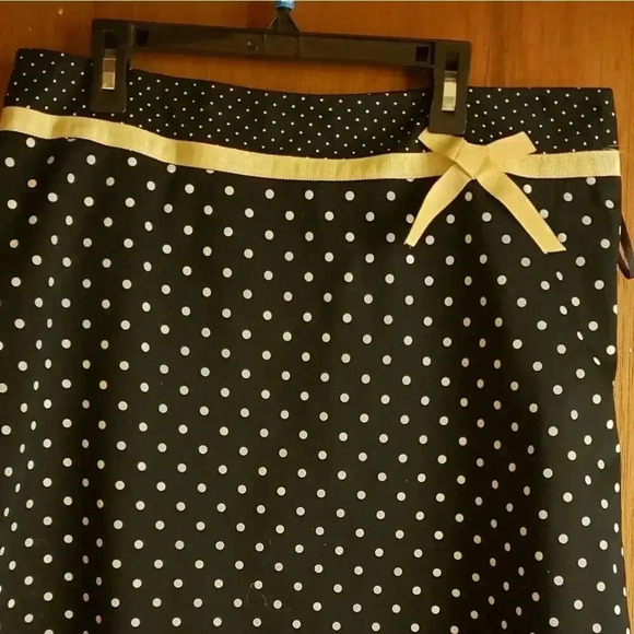 INC International Concepts Brand skirt - Picture 1 of 5